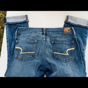 American eagle cropped jeans
